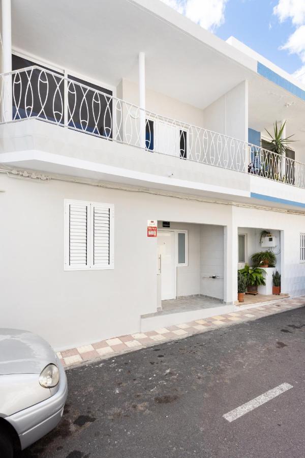 Home2Book Angy'S Seaside Home, Candelaria Araya  Luaran gambar